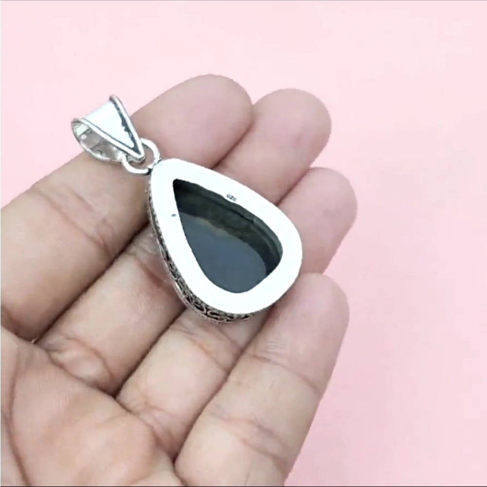 Unique Handmade 925 Sterling Silver Bloodstone Pendant. - Picture 3 of 5